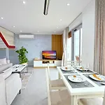 Luxury Sea View Duplex Lägenhet